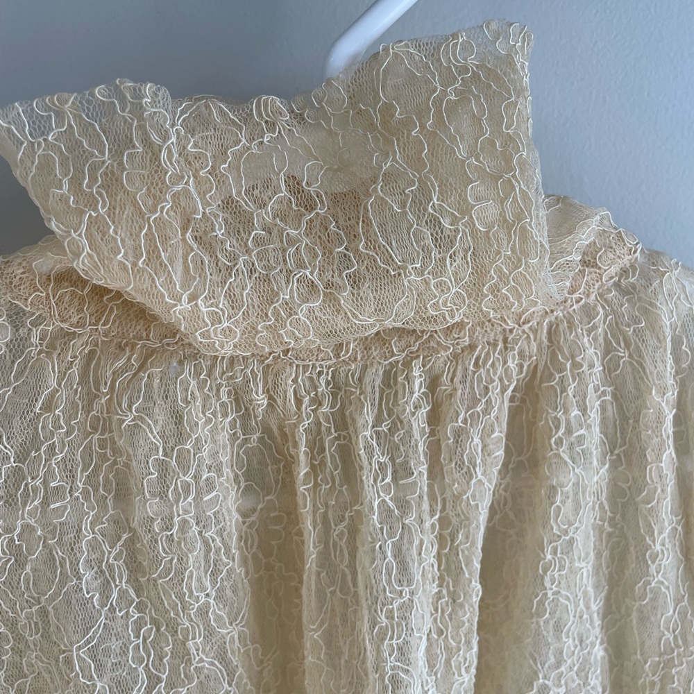 Free People Rule Breaker Lace Bell Sleeve Blouse - Ivory - Size Extra Small XS - Picture 10 of 16